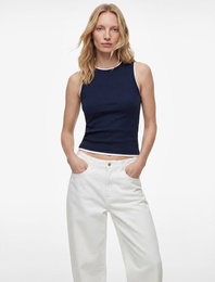Renk Kontrastlı Katmanlı Slim Fit Bisiklet Yaka Kolsuz Fitilli Bluz