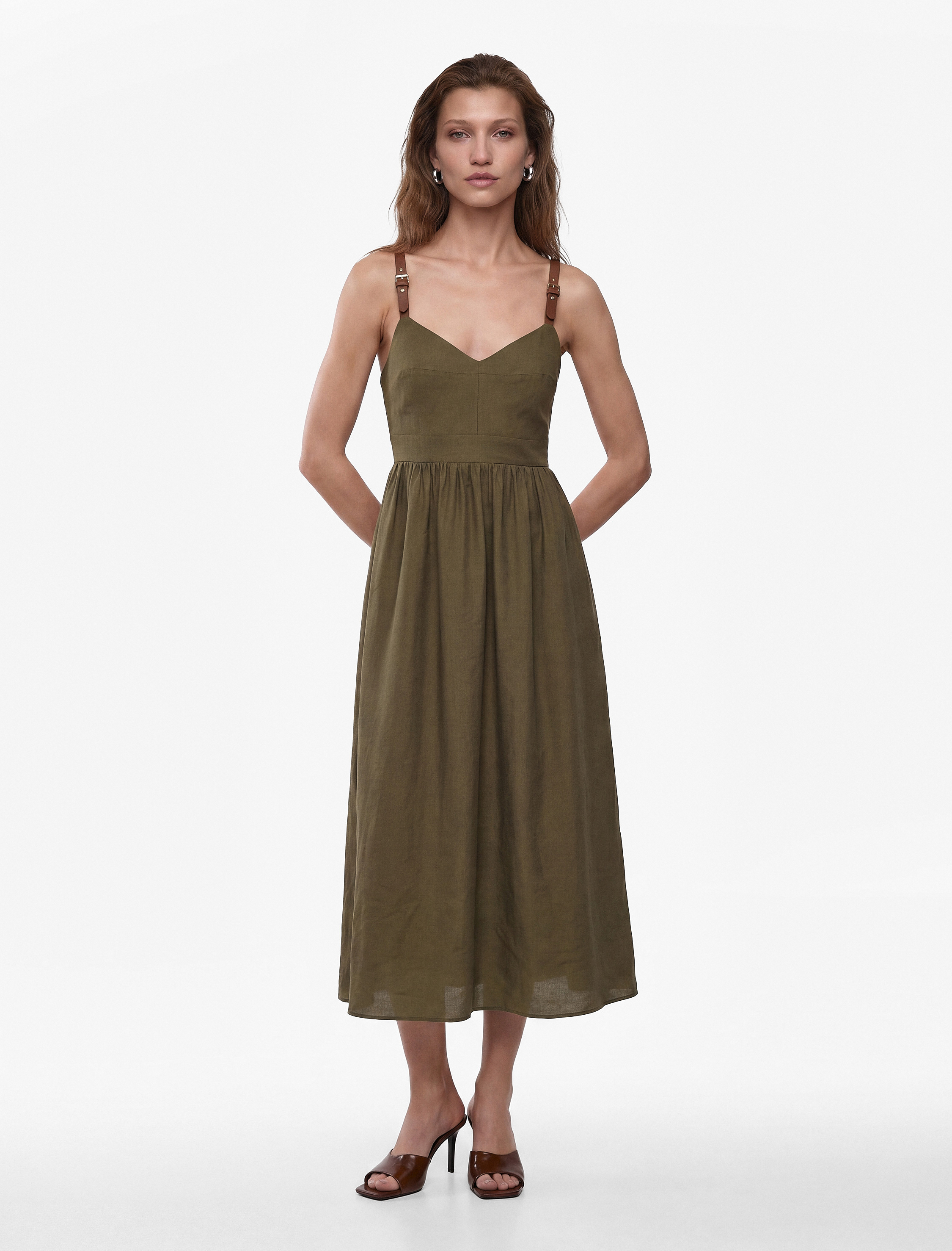   Bol Kalıp V Yaka Cepli Ayarlanabilir Askılı Modal Midi Elbise