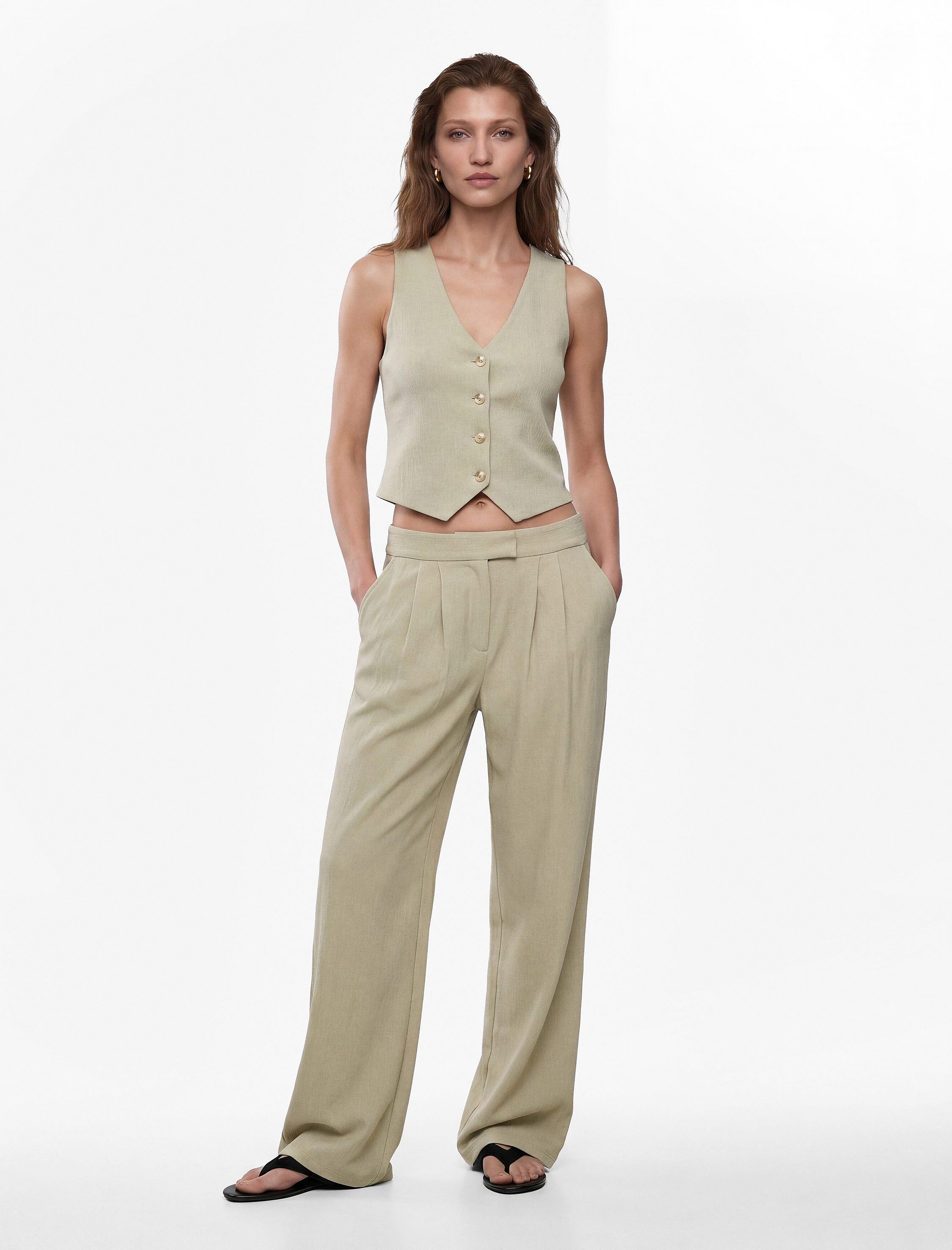   Bürümcük Kumaş Slim Fit V Yaka Düğmeli Yelek