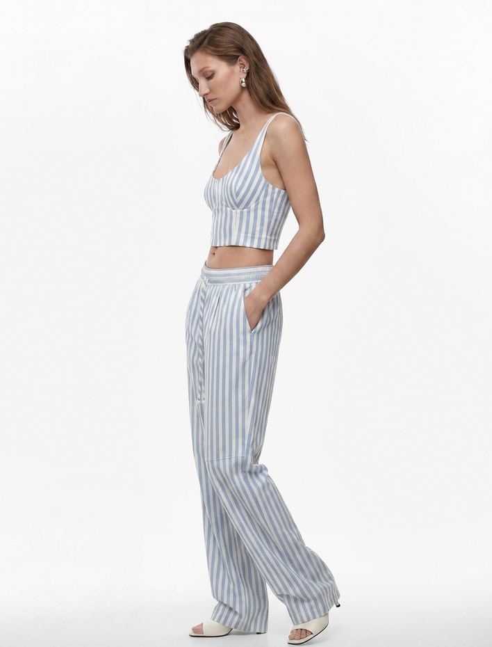  Keten Karışımlı Pile Detaylı Cepli Geniş Paça Çizgili Pantolon