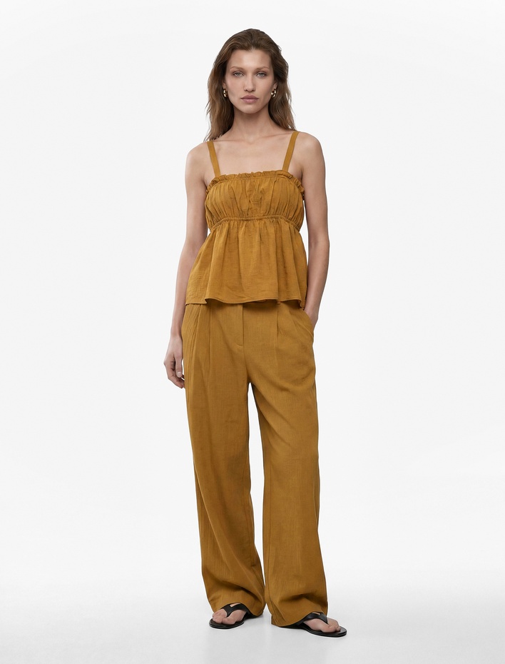  Viskon Dokulu Kumaş Cepli Pile Detaylı Geniş Paça Palazzo Pantolon