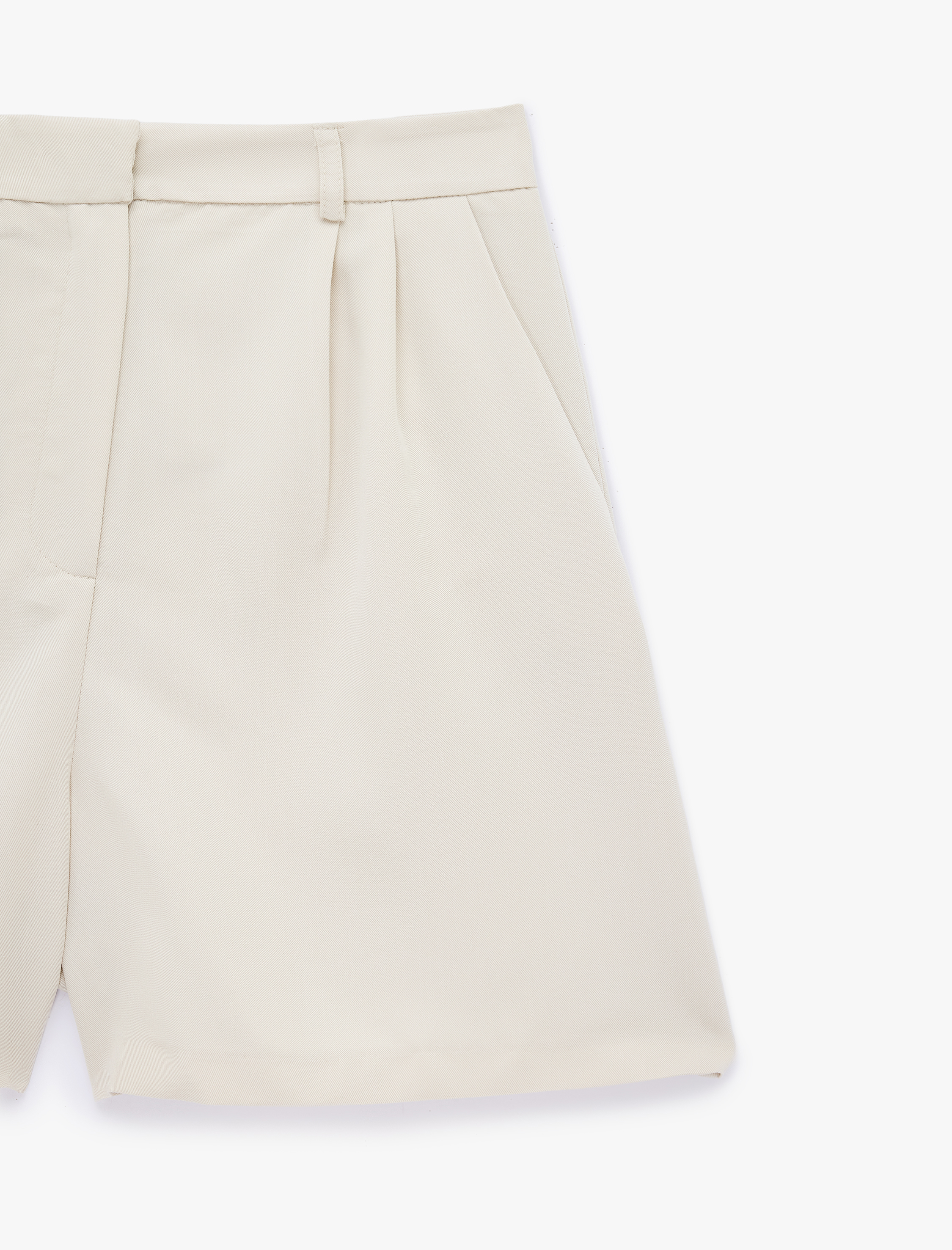   Yüksek Bel Modal Karışımlı Cep Detaylı Bermuda Şort