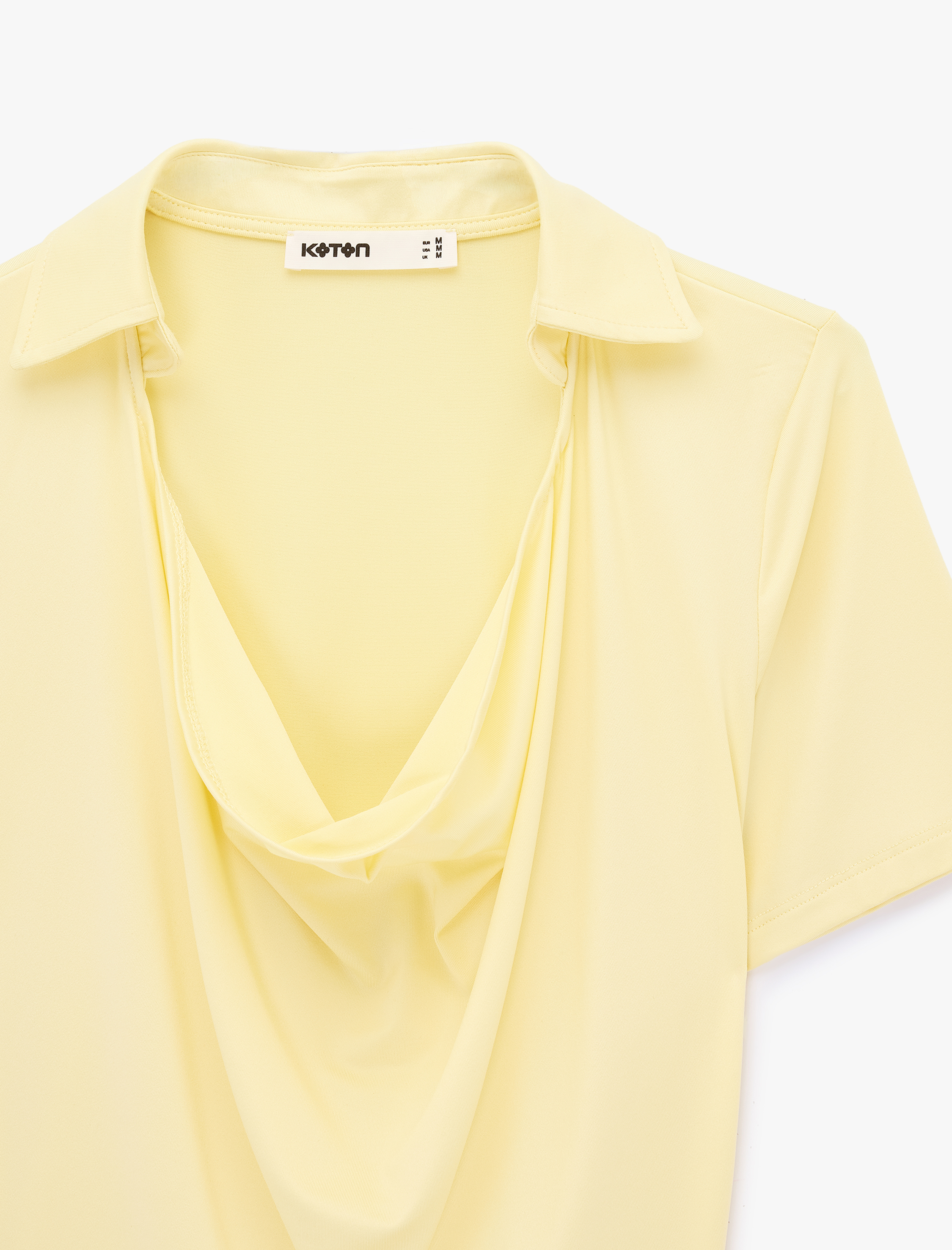   Slim Fit Polo Degaje Yaka Kısa Kollu Bluz