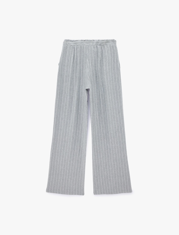  Viskon Karışımlı Cepli Pile Detaylı Düz Bol Paça Çizgili Kumaş Pantolon