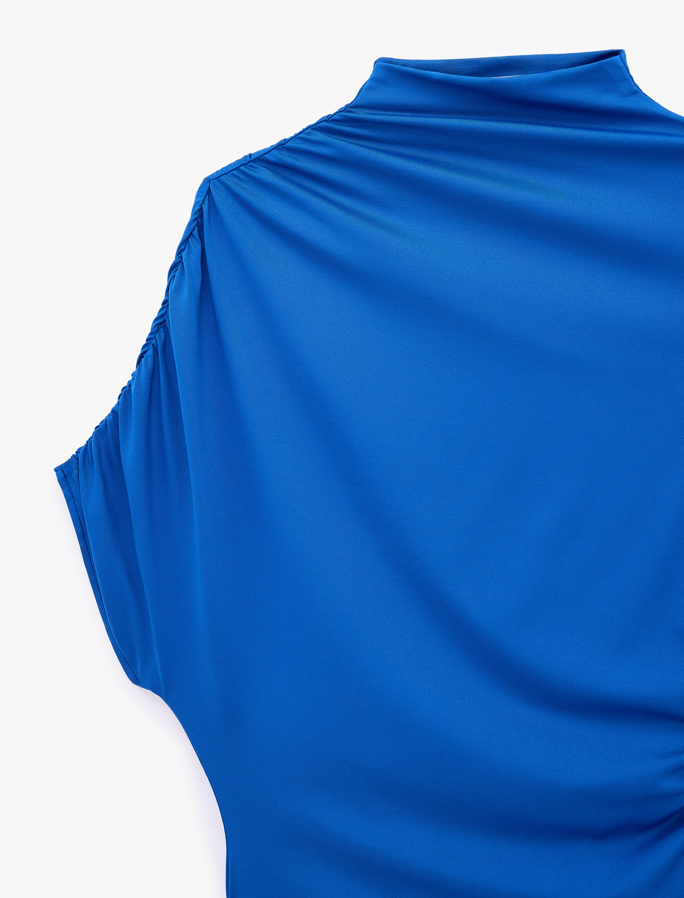   Slim Fit Asimetrik Kesim Drapeli Dik Yaka Bluz