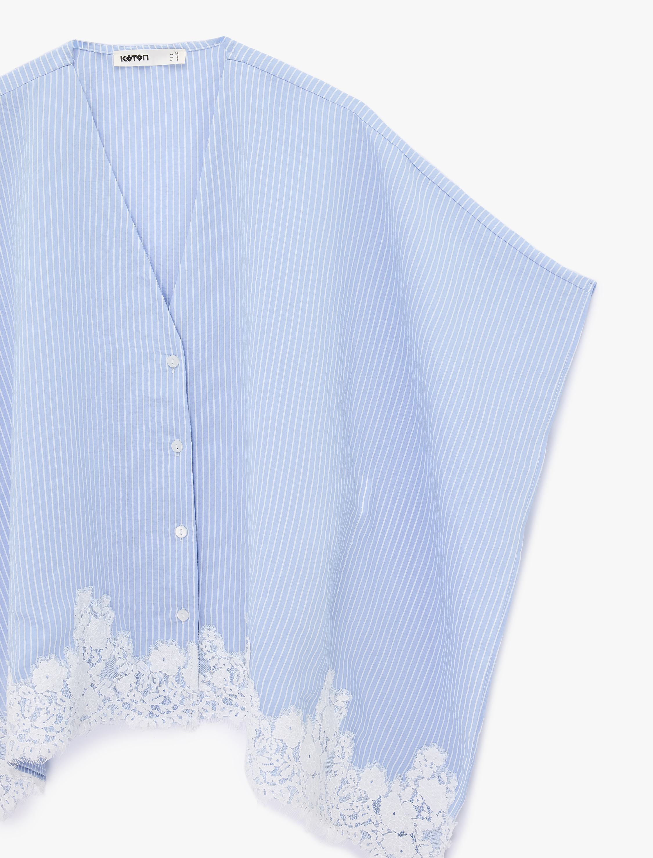   Modal Kumaş V Yaka Yarasa Kol Dantel Detaylı Çizgili Panço Bluz