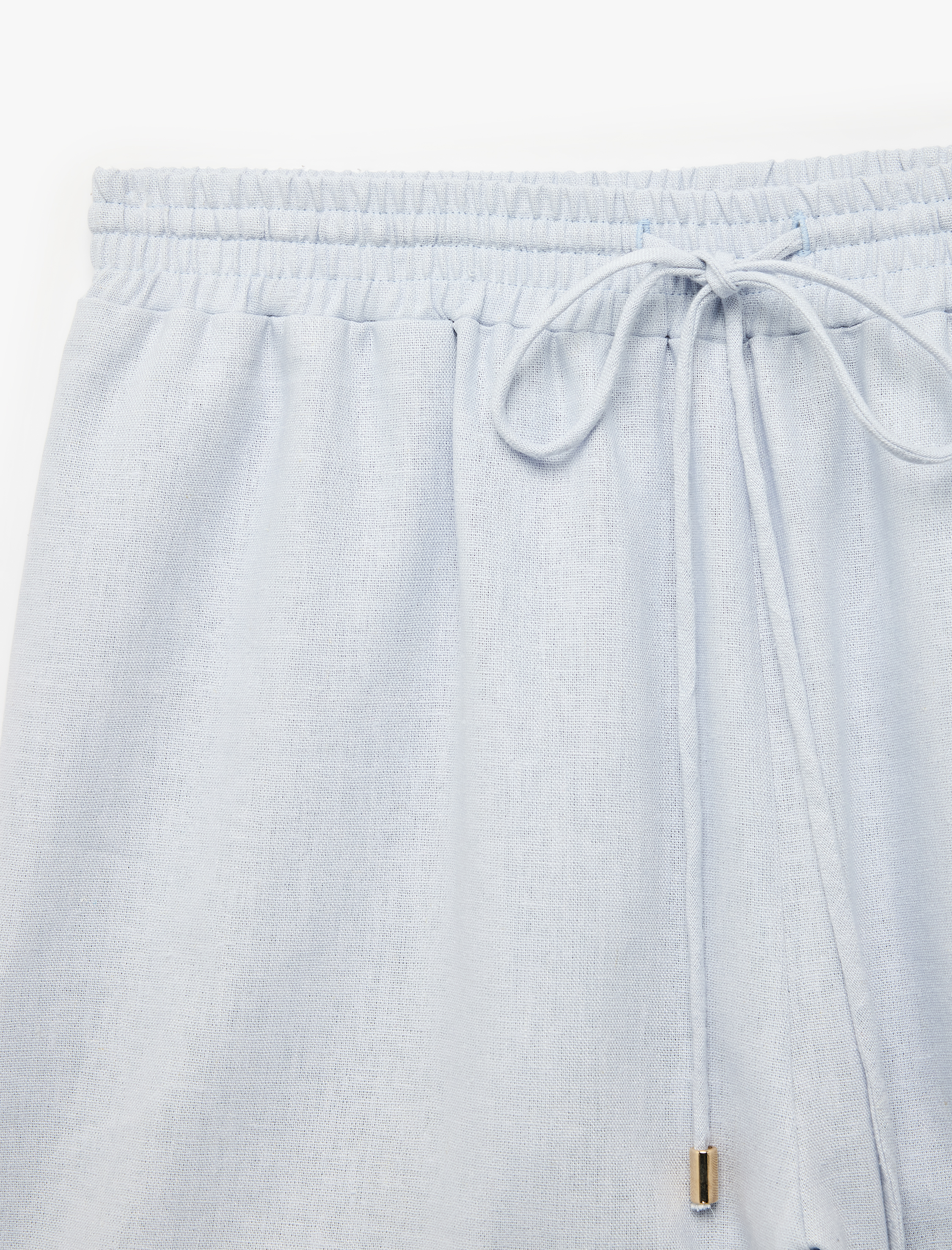   Beli Bağcıklı Keten Karışımlı Mini Şort