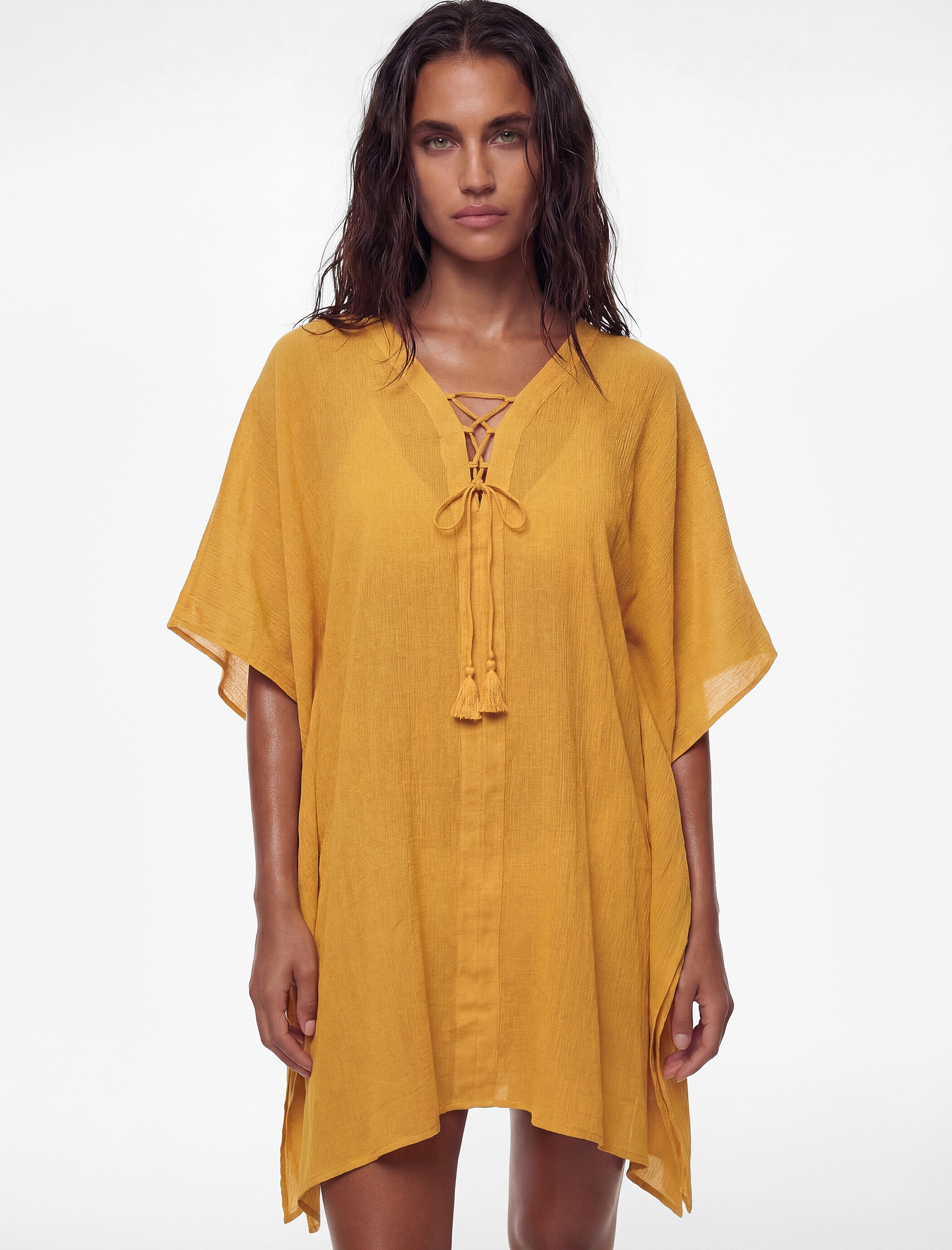   Pamuklu Kısa Yarasa Kol V Yaka Asimetrik Kesim Oversize Plaj Elbisesi