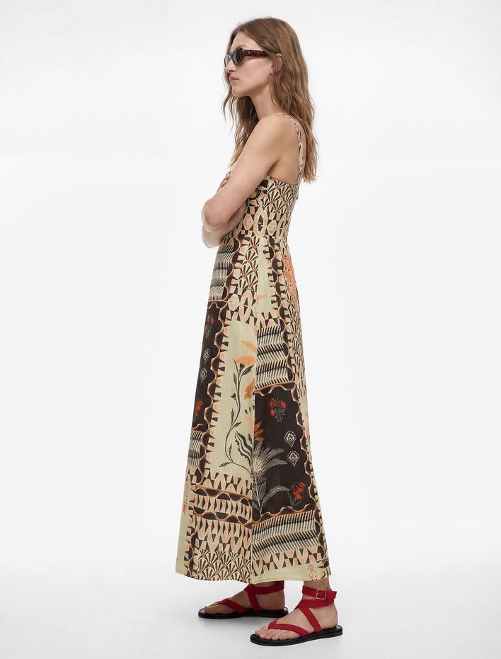  Keten Karışımlı Sırt Dekolteli Çapraz Askılı Uzun Çiçekli Elbise