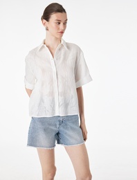 Viskon Karışımlı Yarı Transparan Klasik Yaka Kısa Kollu Gömlek