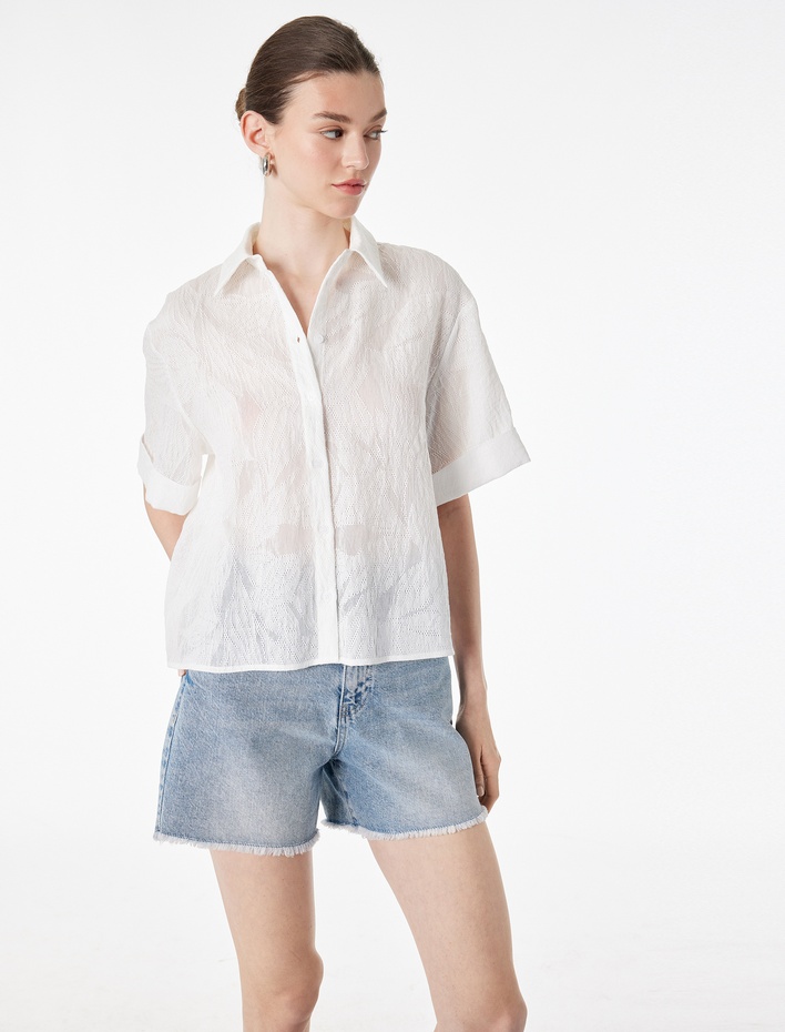  Viskon Karışımlı Yarı Transparan Klasik Yaka Kısa Kollu Gömlek