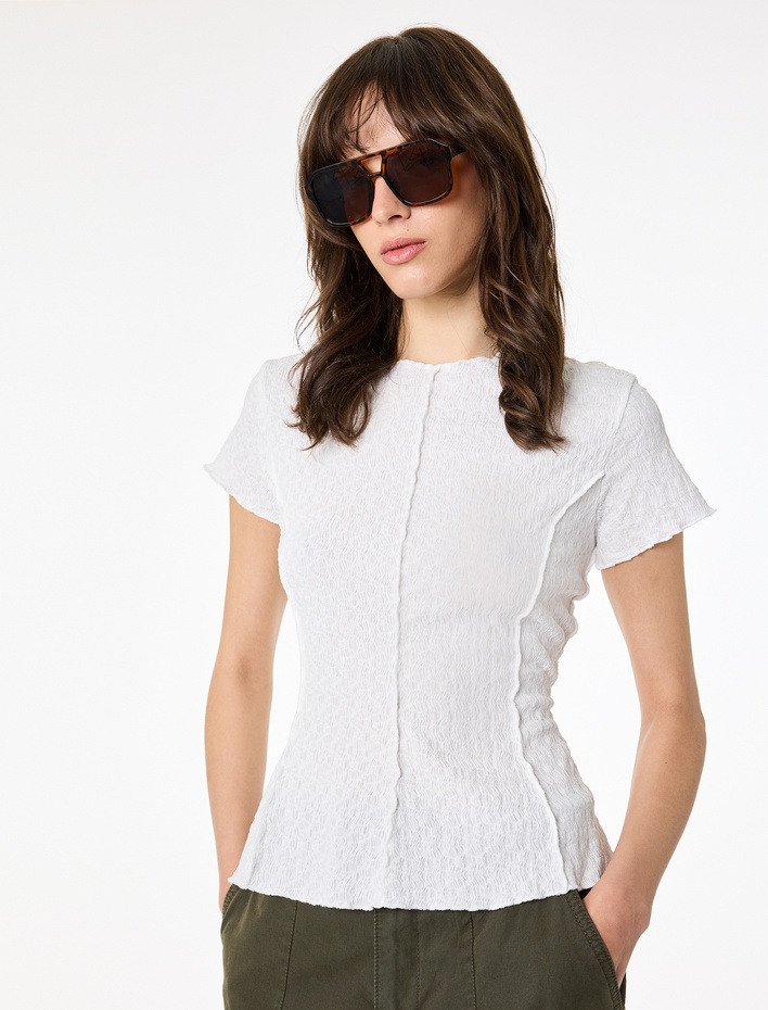  Nervürlü Kısa Kollu Bisiklet Yaka Bürümcük Slim Fit Bluz