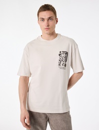 Kısa Kollu Bisiklet Yaka Pamuklu Oversize Arkası Baskılı Tişört