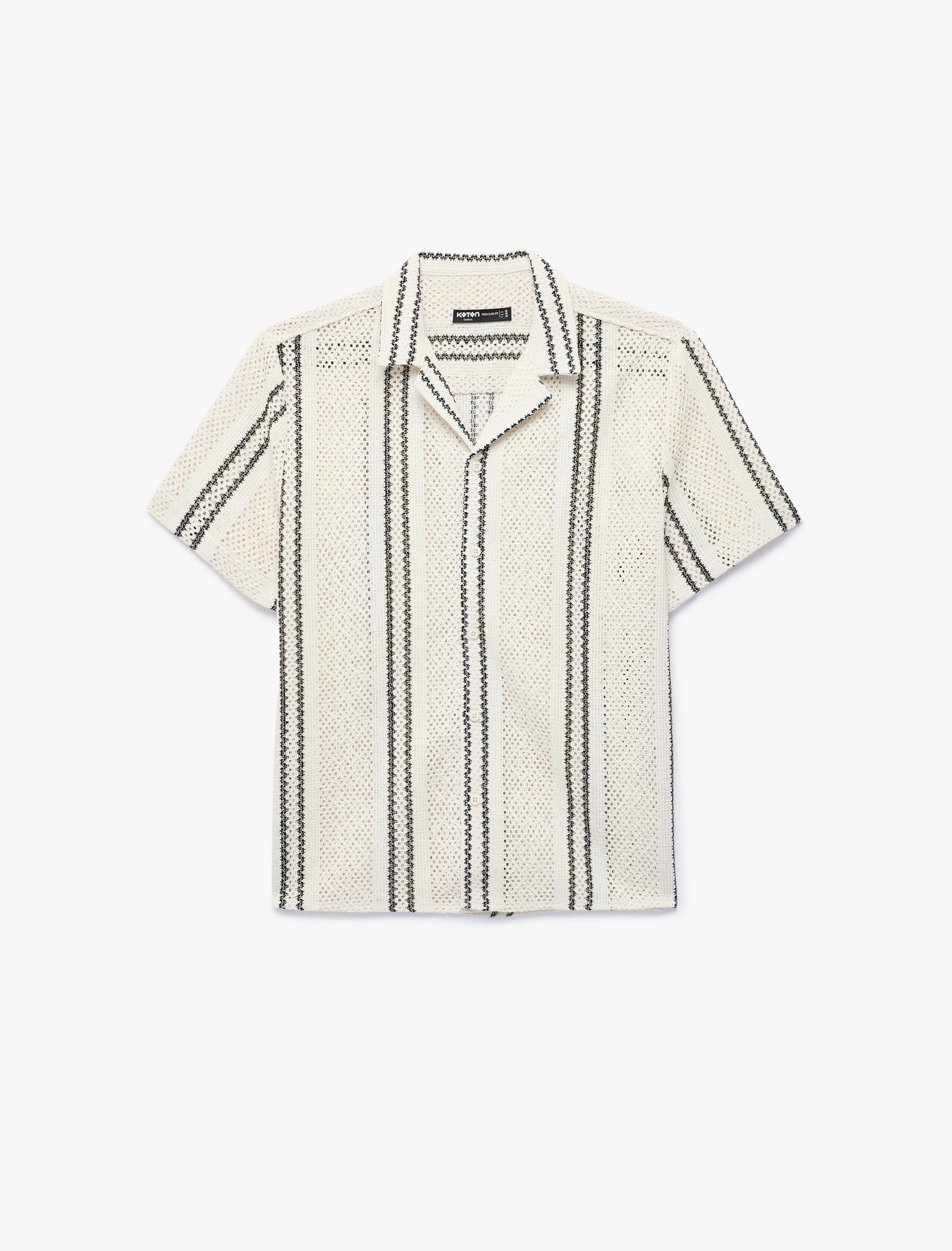   Pamuklu Regular Fit Çizgili Devrik Yaka Ajurlu Kısa Kollu Gömlek