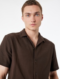 Pamuklu Regular Fit Düğmeli Devrik Yaka Kısa Kollu Gömlek