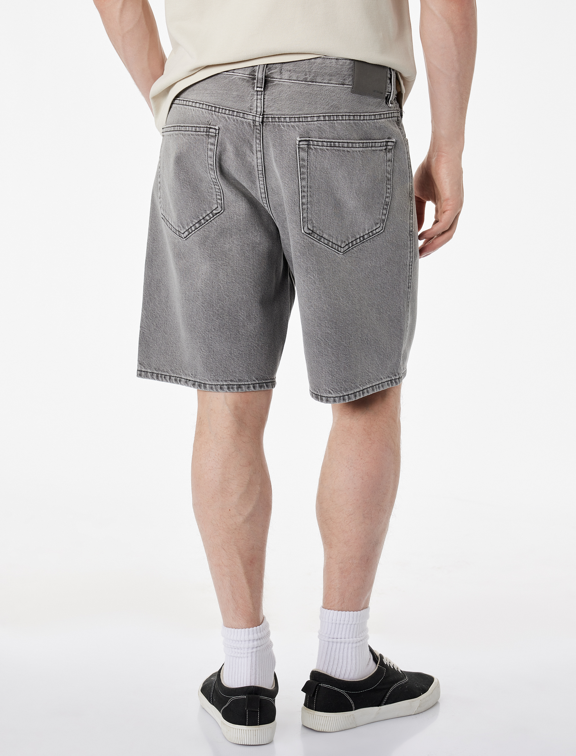   Pamuklu Straight Fit Cepli Bermuda Jean Şort