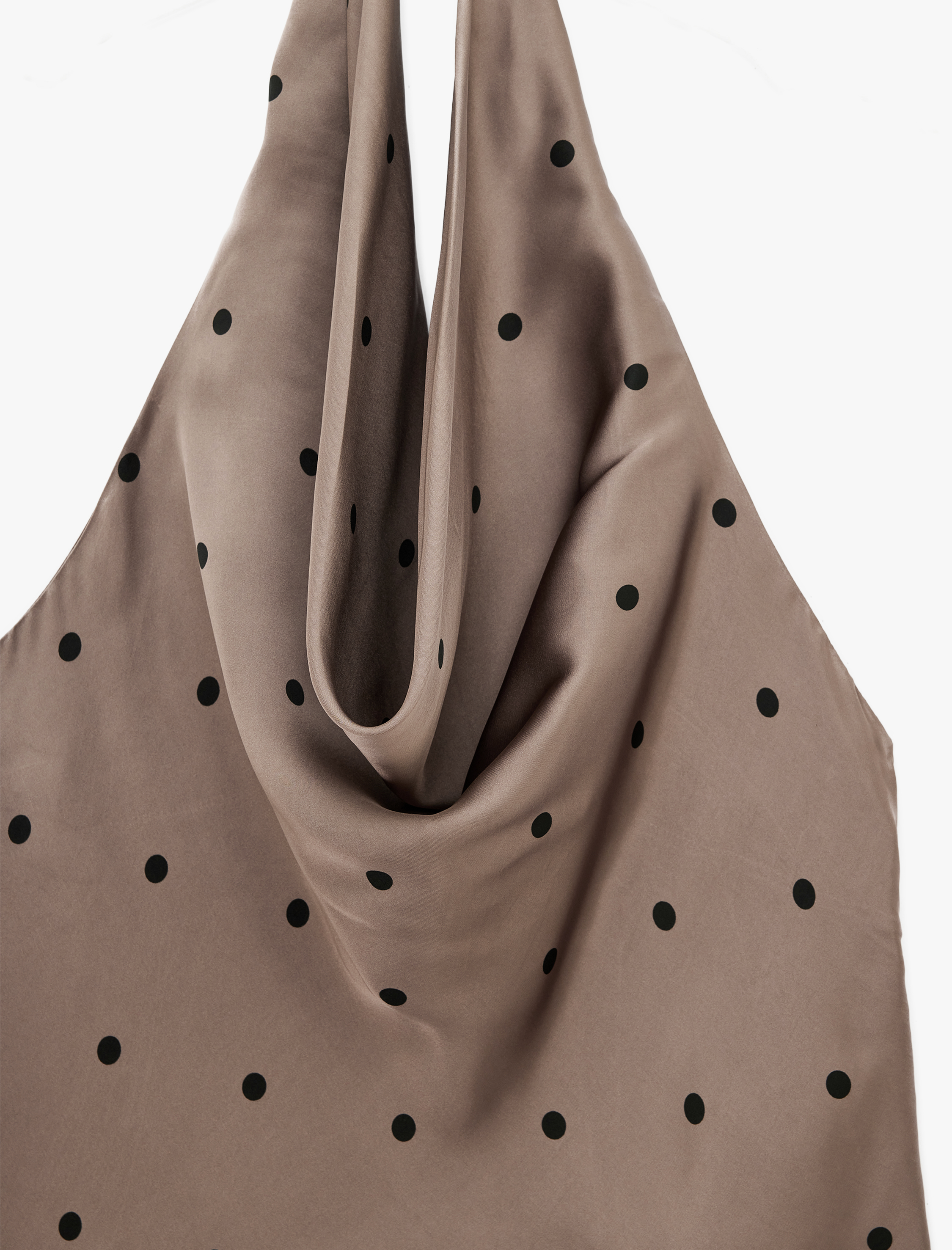   Puantiyeli Degaje Yaka Kolsuz Saten Bluz