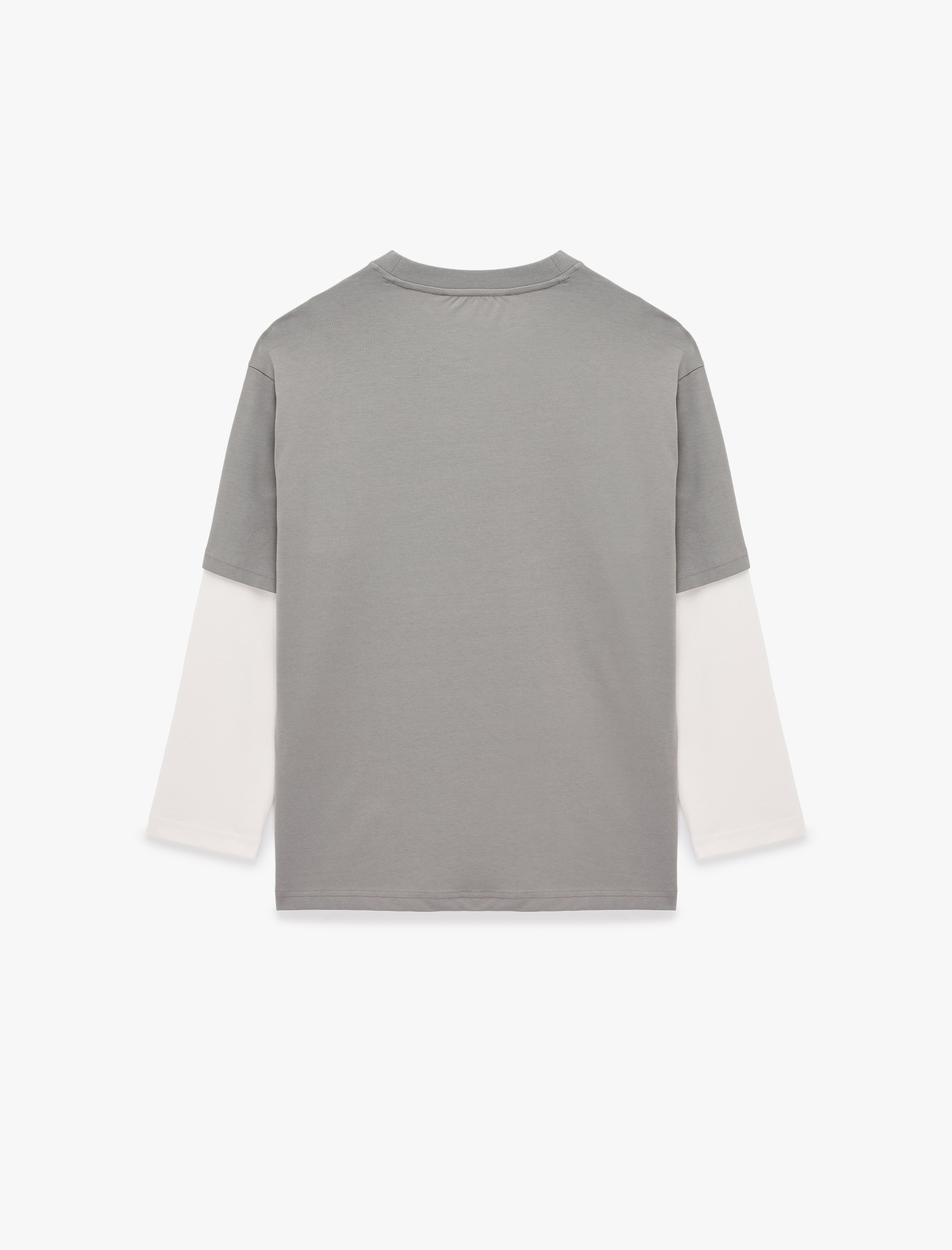   Bisiklet Yaka Rahat Kalıp Pamuklu Tok Kumaş Detaylı Uzun Çıkma Kollu Tişört