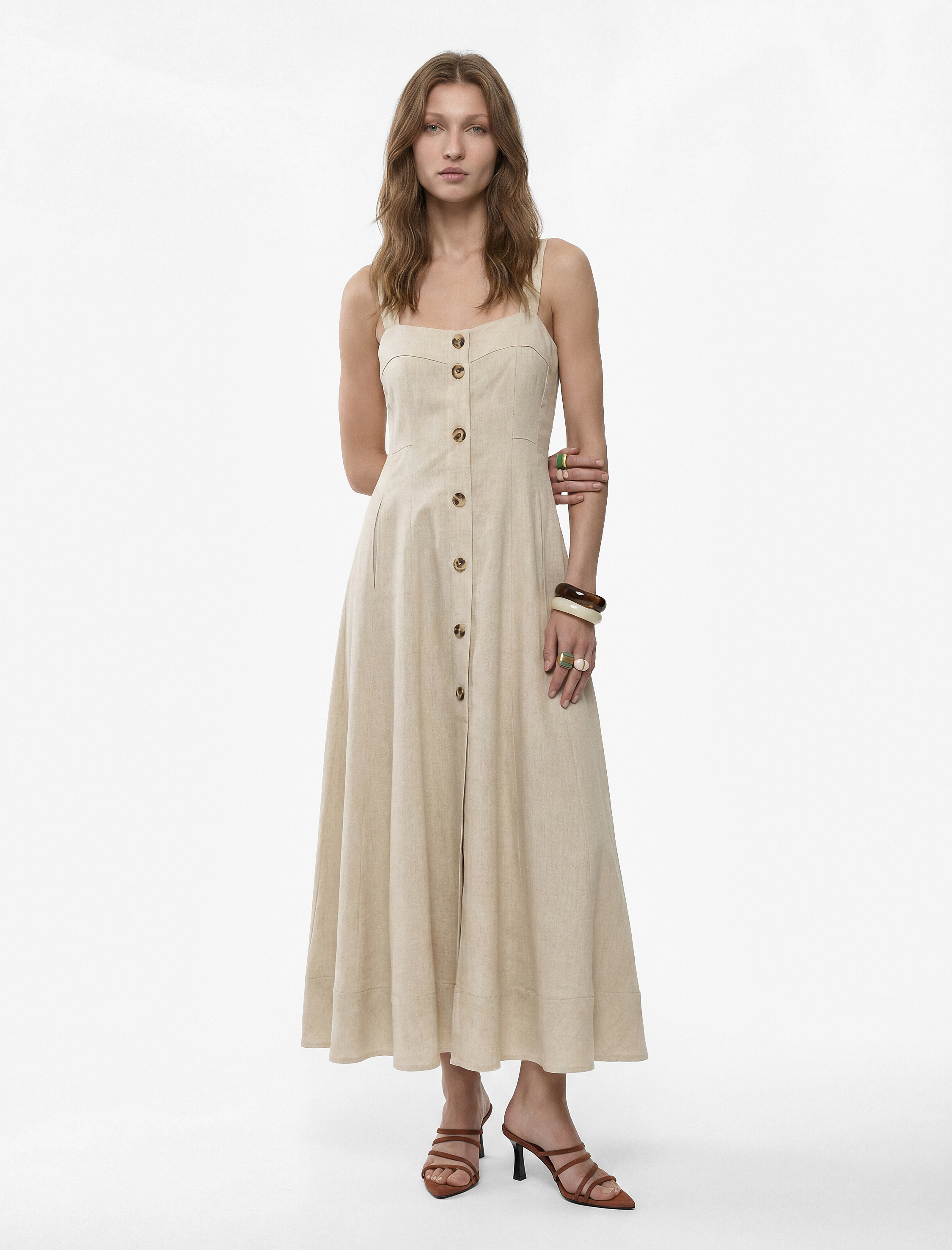   Keten Viskon Karışımlı Kare Yaka Midi Boy Düğmeli Askılı Kloş Elbise