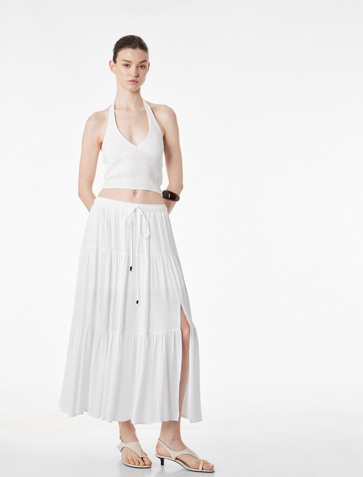  Rahat Kalıp Bağlama Detaylı Yırtmaçlı Viskon Midi Kloş Etek