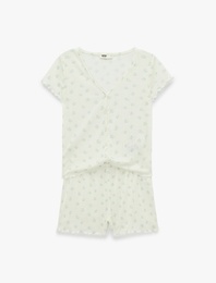 Düğmeli V Yaka Kısa Kollu Desenli Şortlu Pijama Takımı