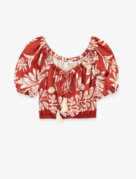 Viskon Kısa Kollu Bağcıklı Omzu Açık Desenli Crop Bluz