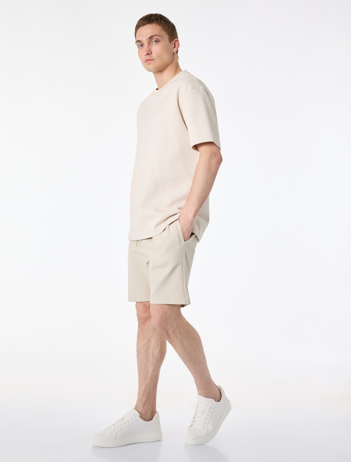  Regular Fit Cepli Bermuda Beli Bağcıklı Şort