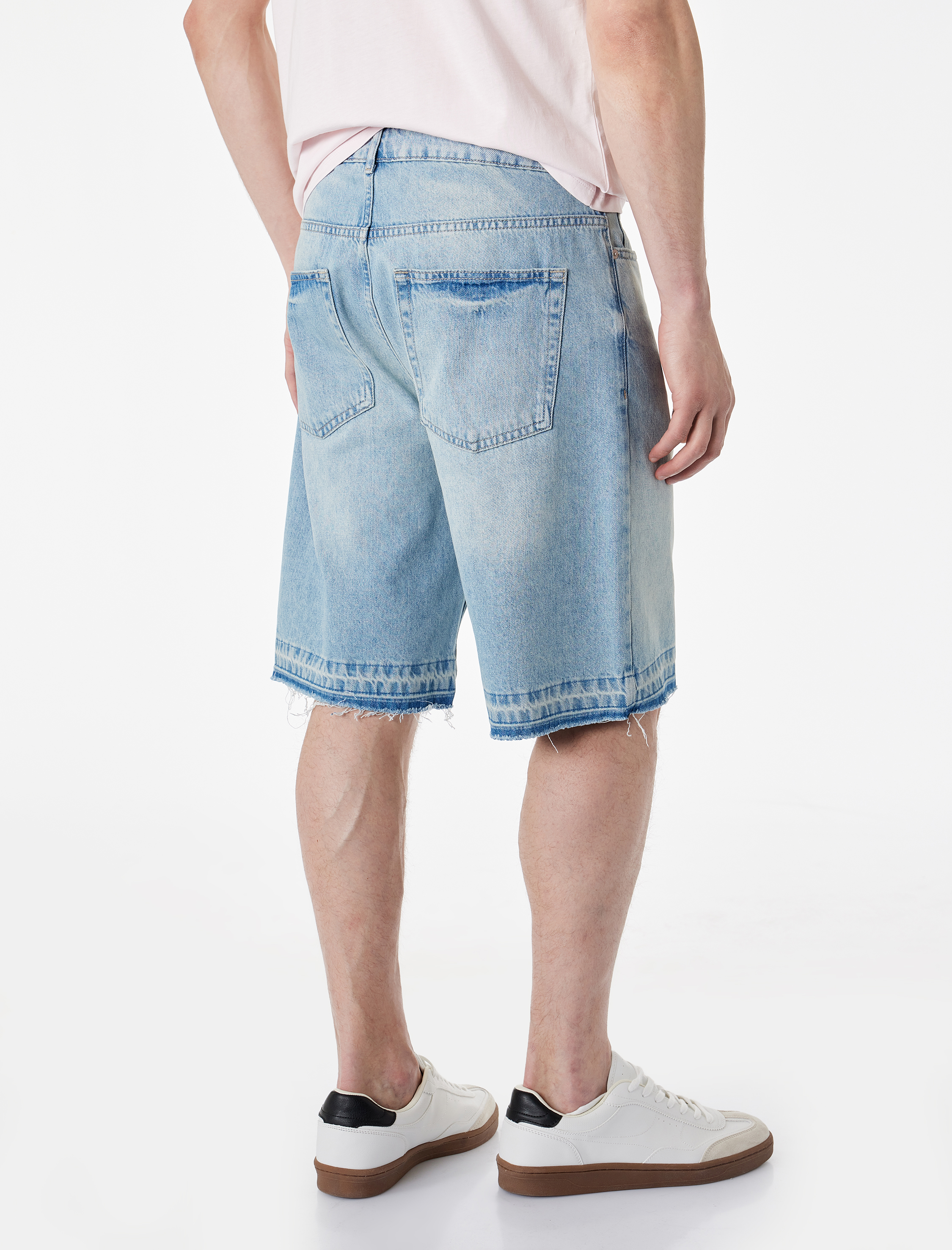   Normal Bel Pamuklu Pis Paça Straight Fit Bermuda Jean Şort
