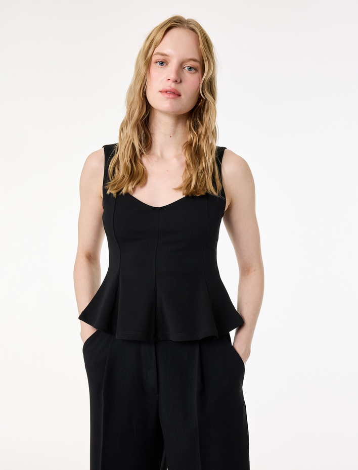  V Yaka Kolsuz Slim Fit Krep Peplum Bluz