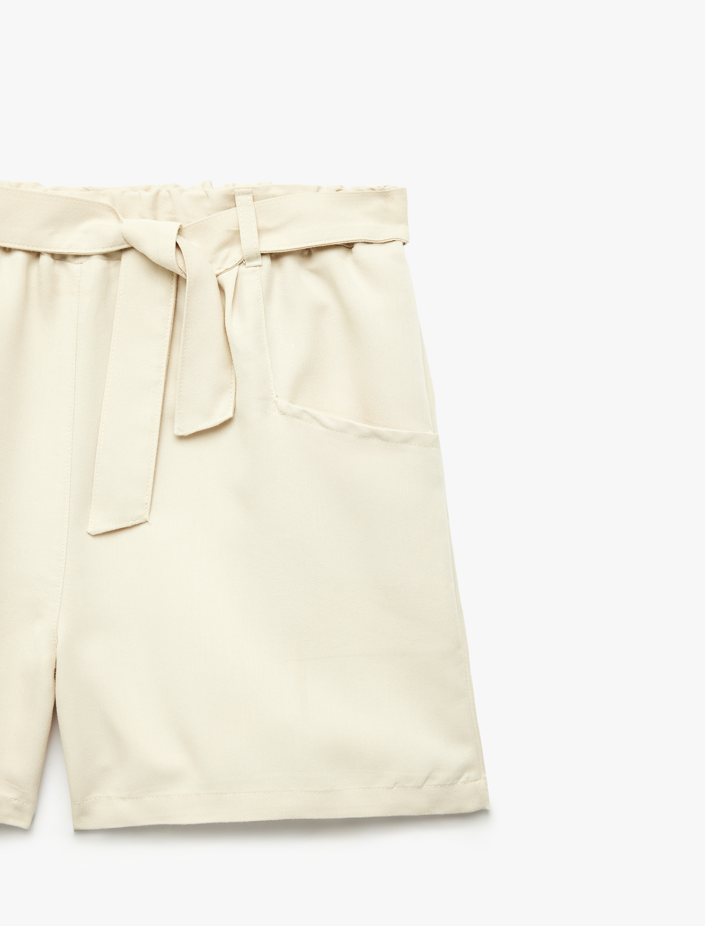  Kız Çocuk Fiyonklu Tencel™ Kumaş Aplike Cepli Şort