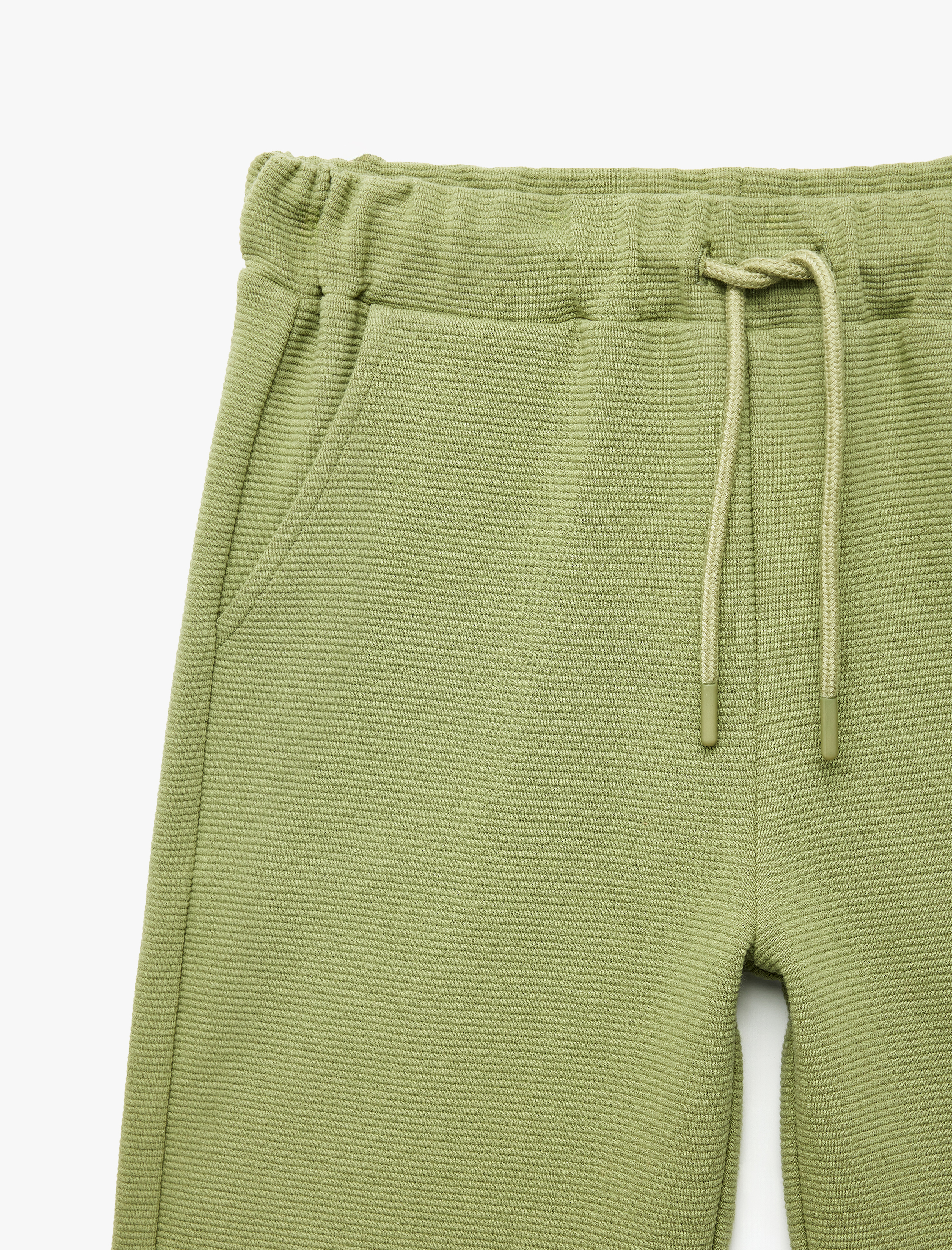  Erkek Çocuk Pamuklu Beli Lastikli Cepli Basic Şort