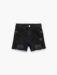 Pamuklu Yıpratılmış Detaylı Saçaklı Denim Şort