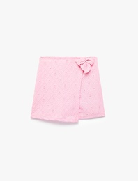 Fiyonk Detaylı Brodeli Şort Etek