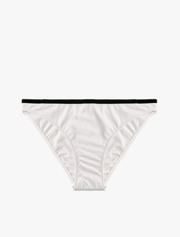 Renk Kontrastlı Bikini Altı