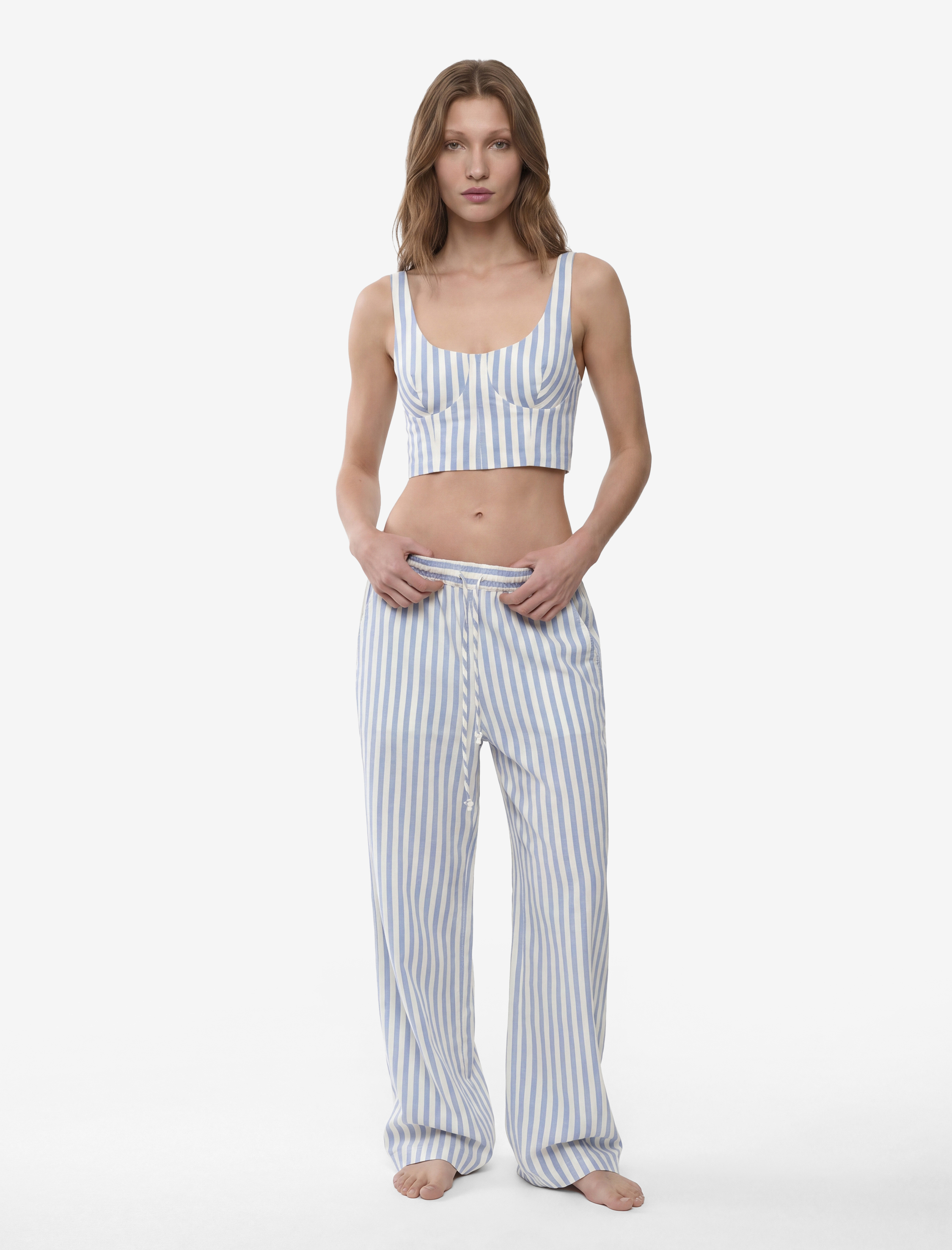   Keten Karışımlı Slim Fit U Yaka Askılı Çizgili Crop Büstiyer