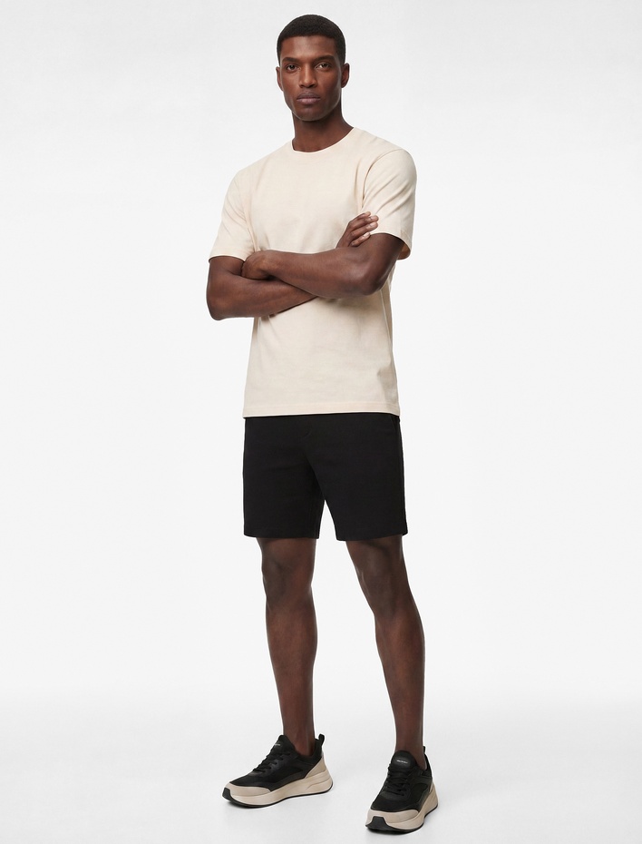  Regular Fit Kısa Kollu Pamuklu Bisiklet Yaka Basic Spor Tişört