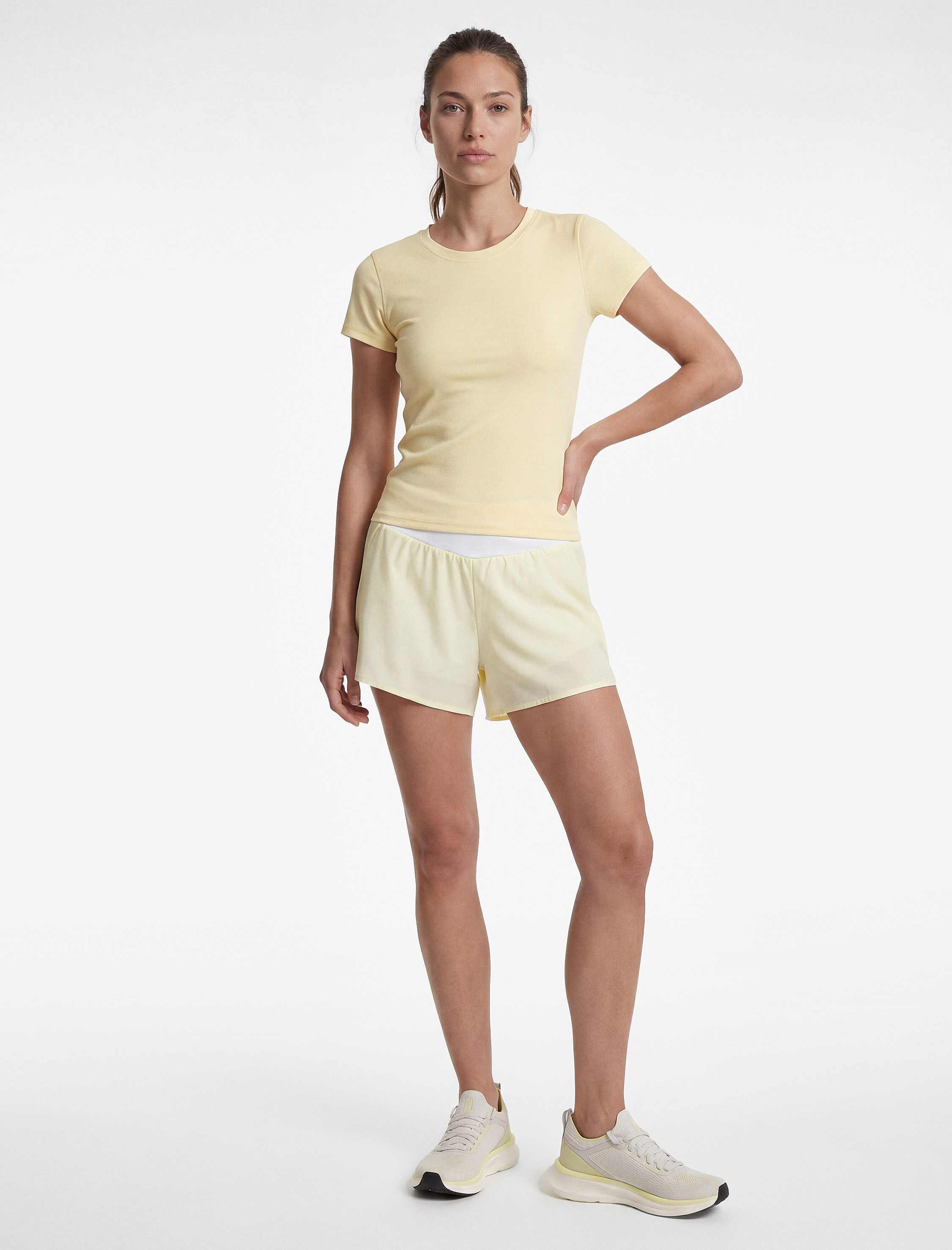   Slim Fit Kısa Kollu Bisiklet Yaka Spor Tişört
