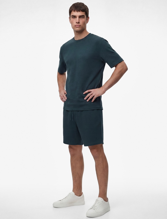  Regular Fit Viskon Karışımlı Beli Bağcıklı Şort