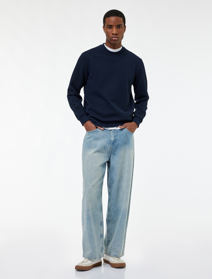  Dokulu Uzun Kollu Basic Bisiklet Yaka Sweatshirt