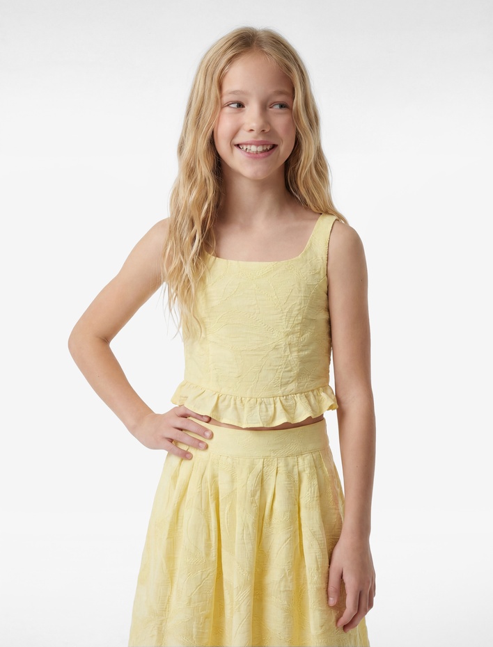 Kız Çocuk Viskon Kare Yaka Fırfır Detaylı Kolsuz Crop Bluz