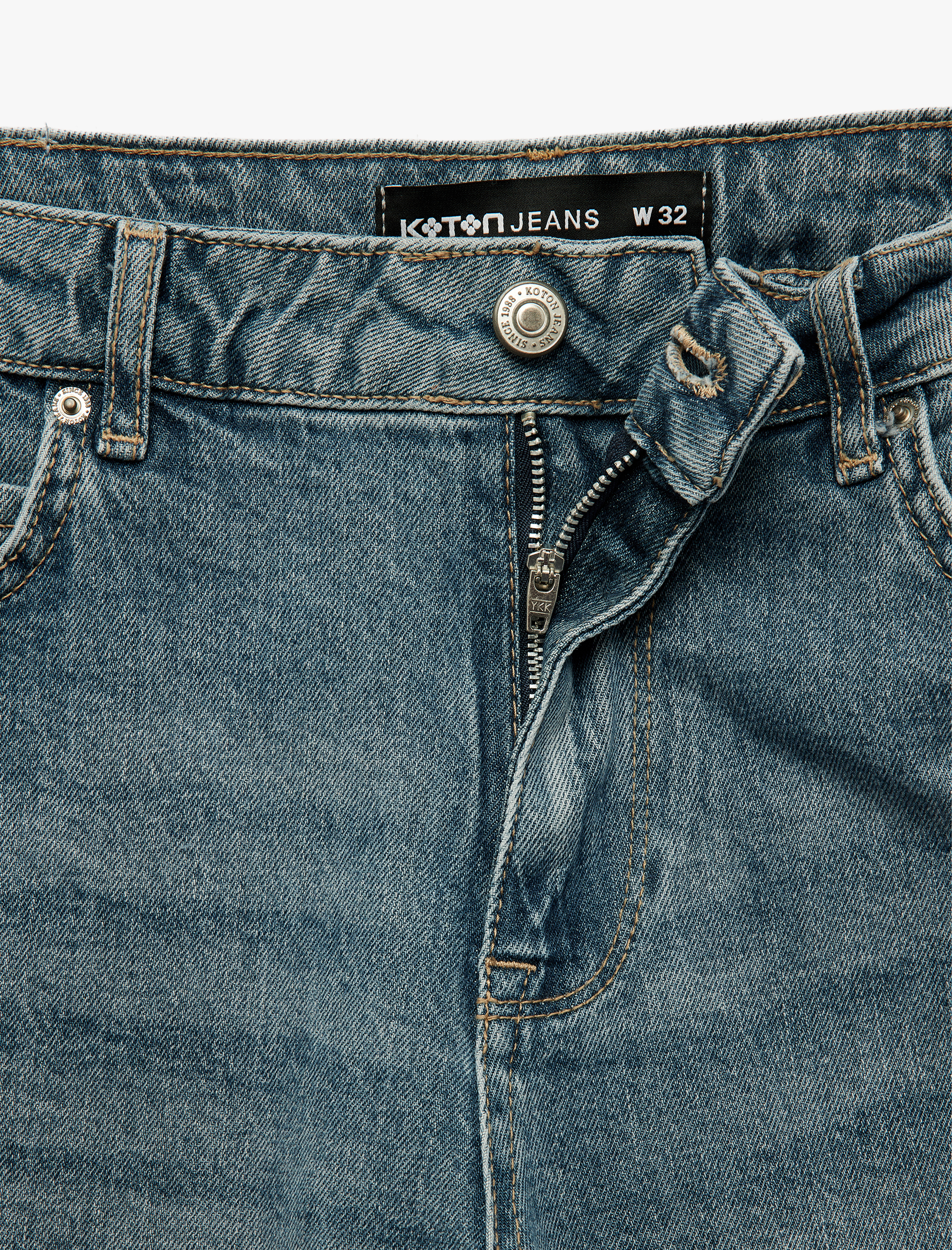   Pamuklu Normal Bel Cepli Slim Fit Jean Şort