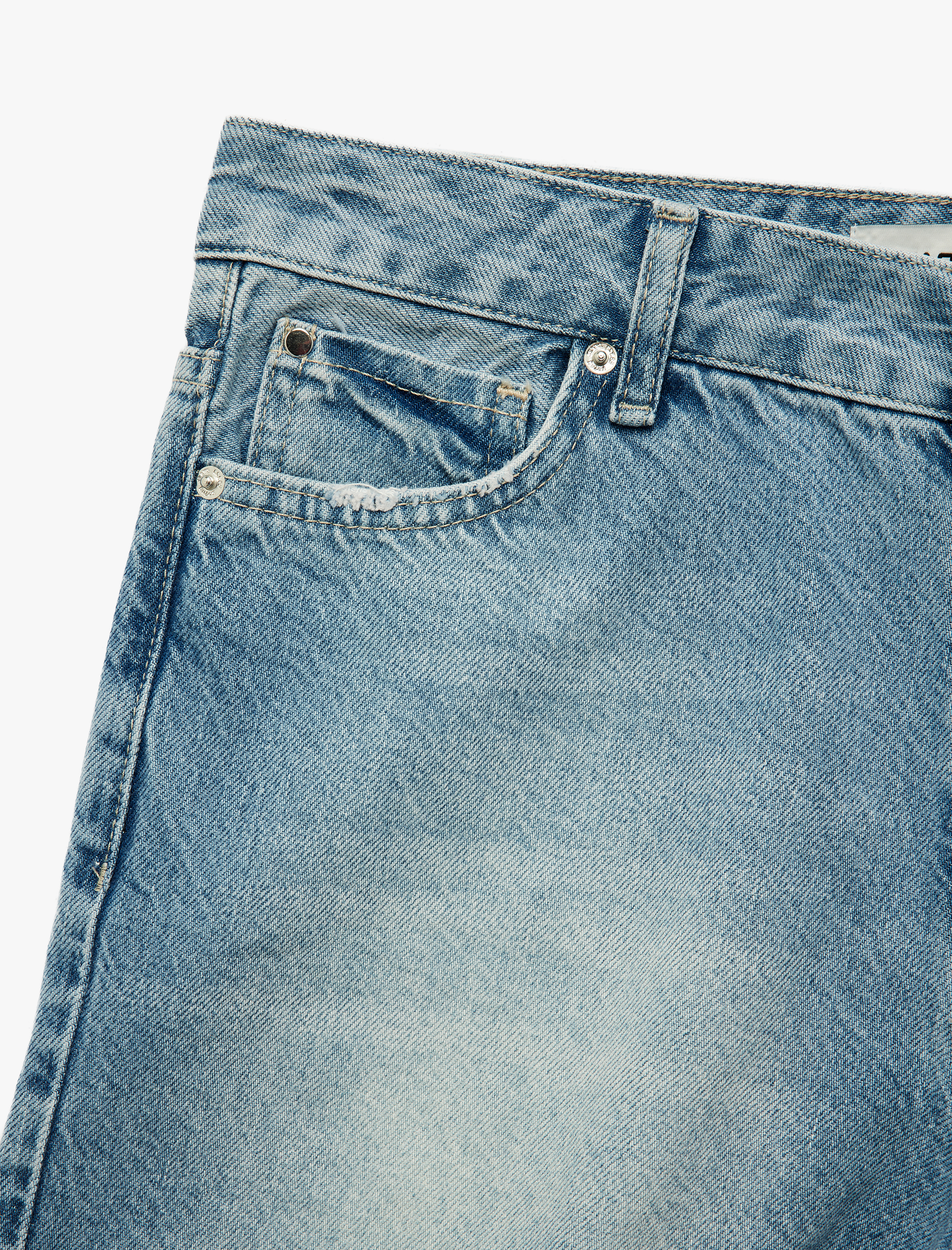   Taş Detaylı Pamuklu Rahat Kalıp Mini Denim Şort