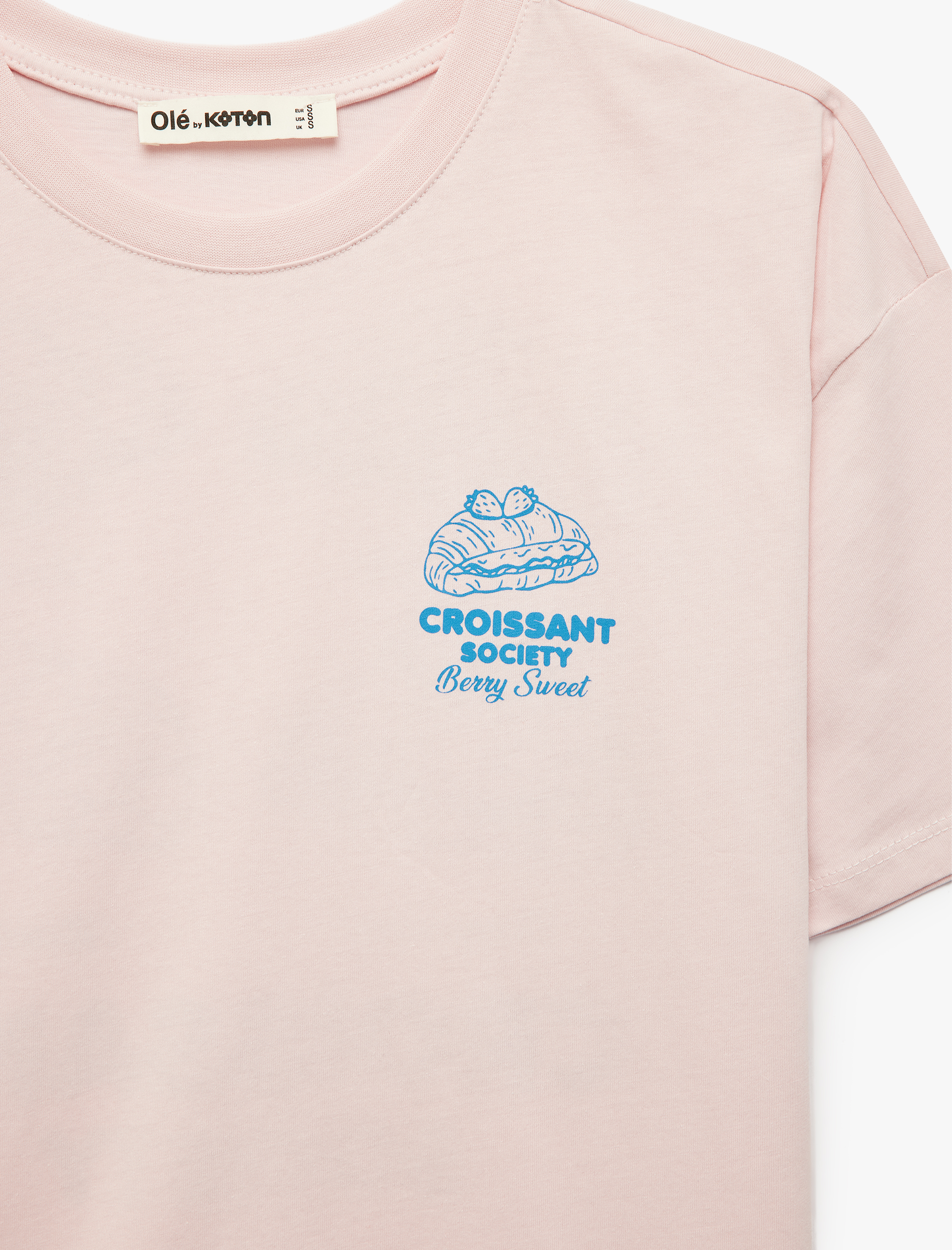   Rahat Kalıp Kısa Kollu Bisiklet Yaka Arkası Kruvasan Baskılı Tişört