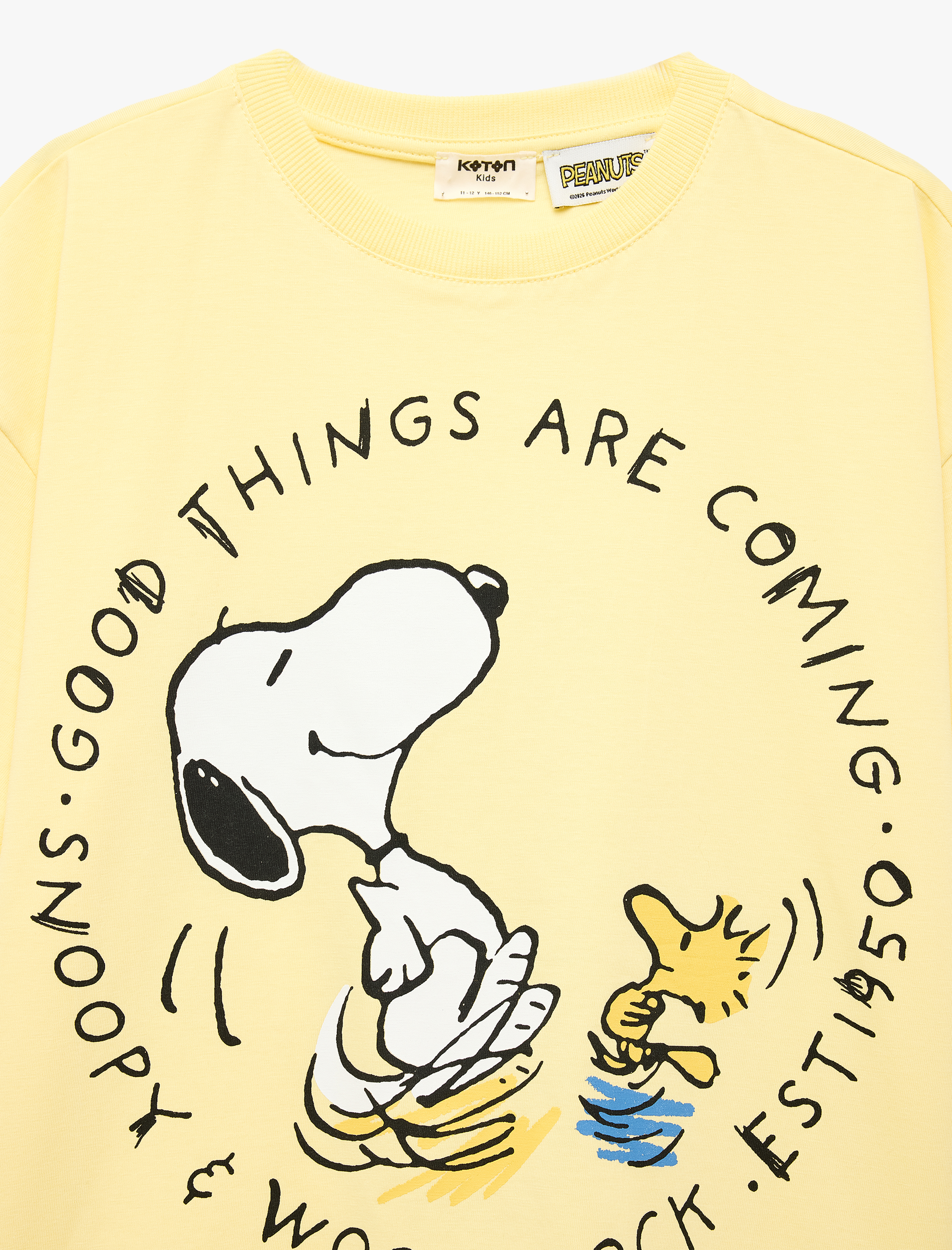  Kız Çocuk Snoopy Baskılı Bisiklet Yaka Kısa Kollu Pamuklu Lisanslı Tişört