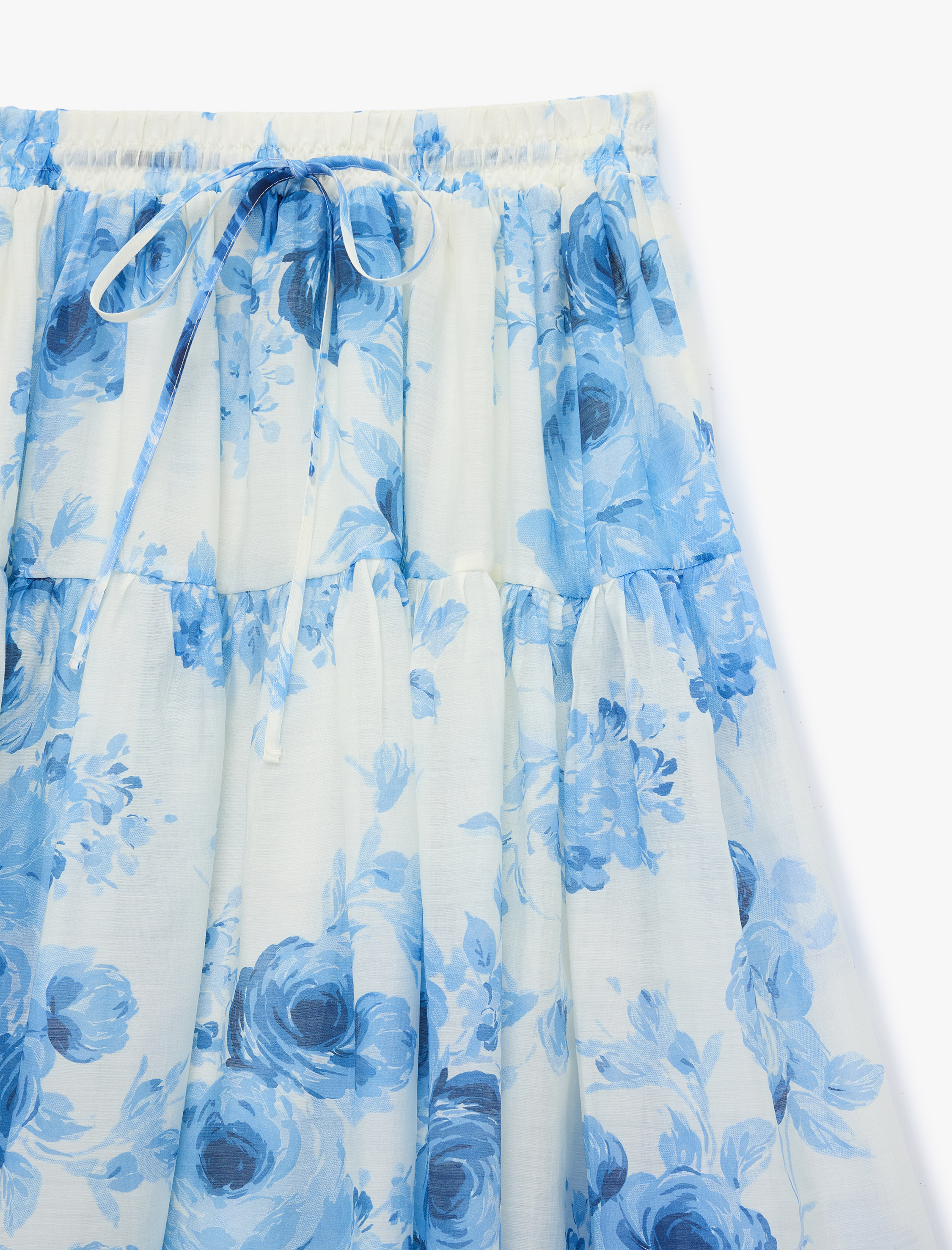   Bağcık Detaylı Katmanlı Çiçek Desenli Şifon Etek