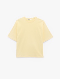 Pamuklu Kısa Kollu Bisiklet Yaka Oversize Basic Tişört