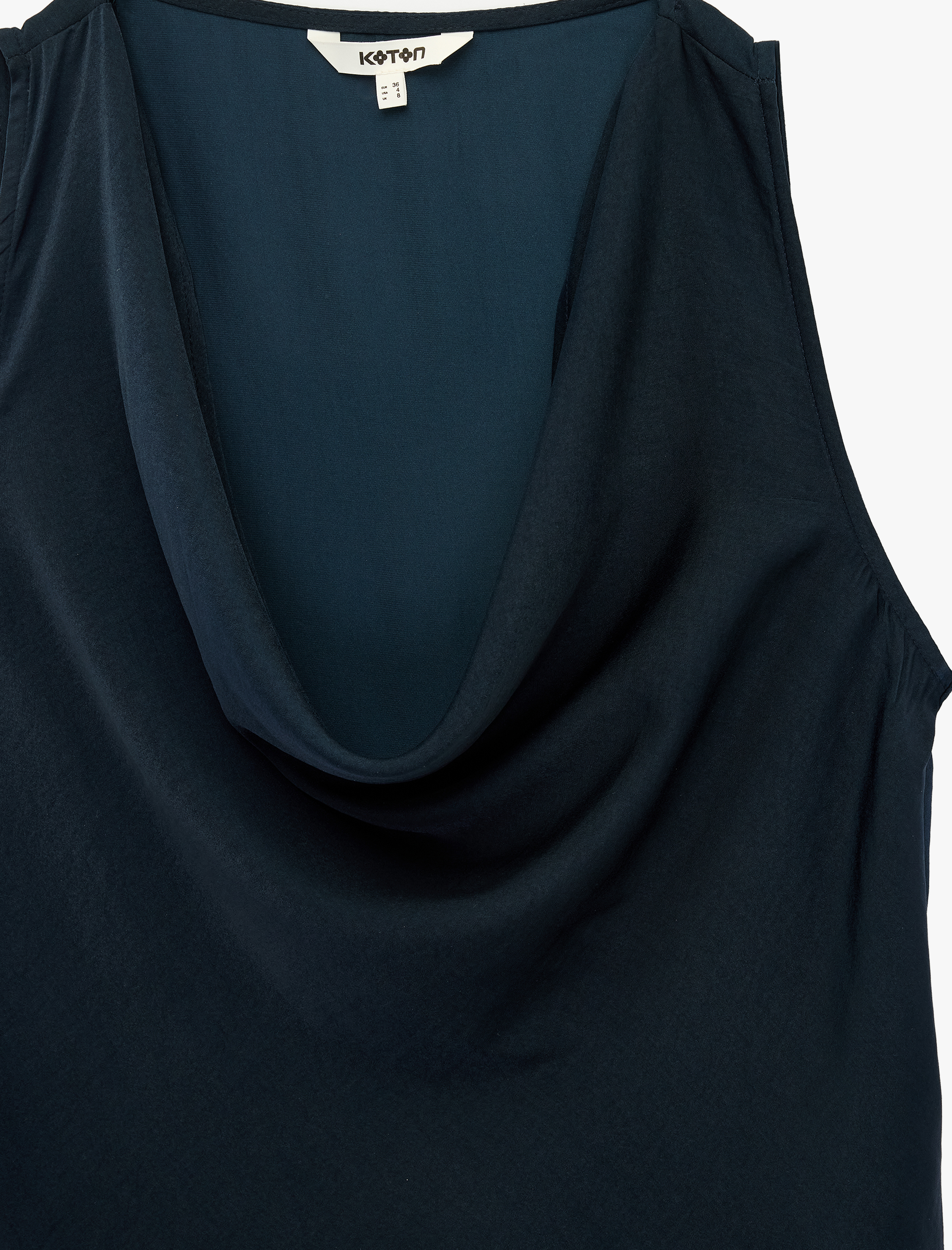   Kolsuz Degaje Yaka Saten Bluz