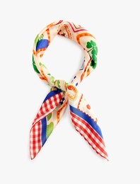 Çok Renkli Çilek Desenli Kare Saten Fular