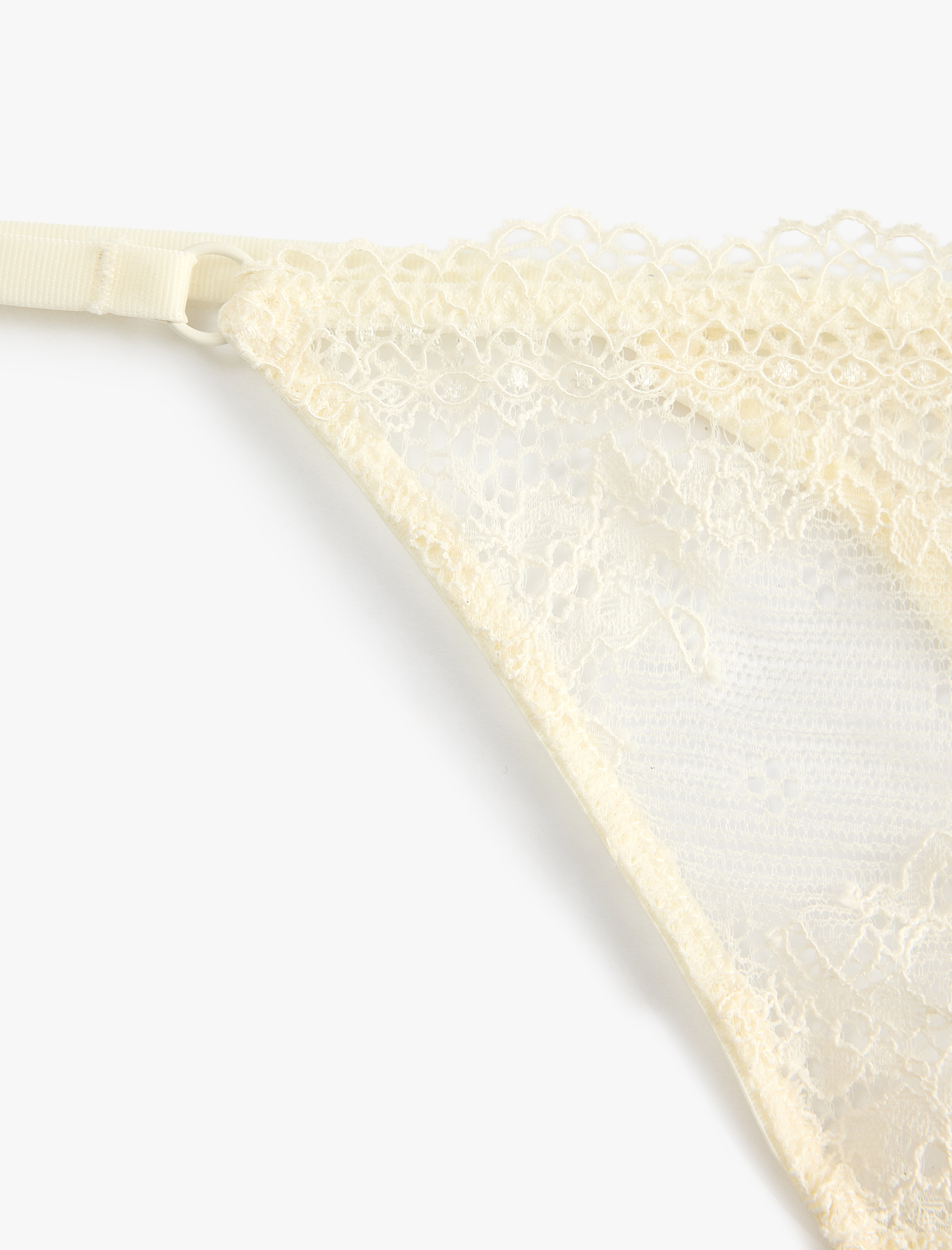   Dantelli Rahat Kalıp String Külot