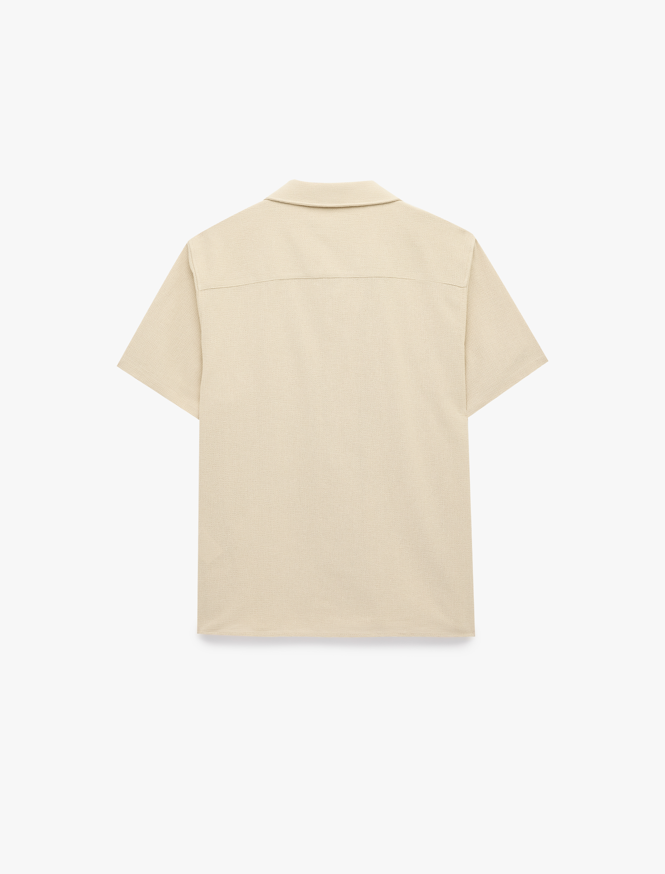   Pamuklu Regular Fit Düğmeli Devrik Yaka Kısa Kollu Gömlek